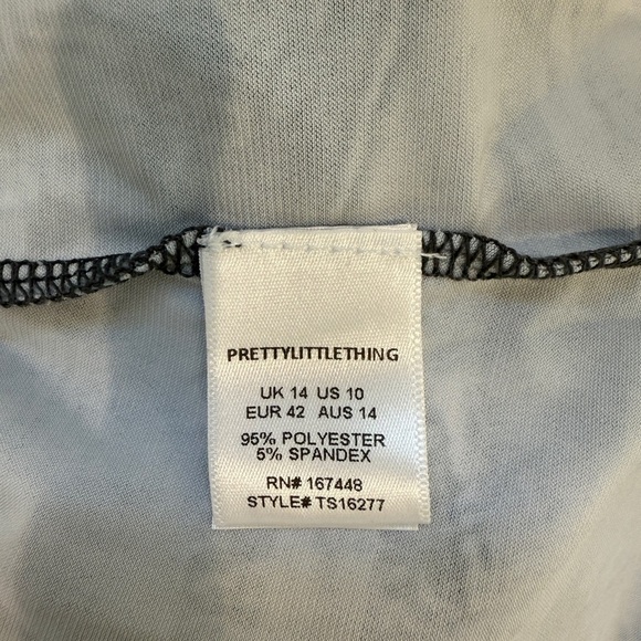 Prettylittle Thing Black Printed Skirt Set - Picture 9 of 9